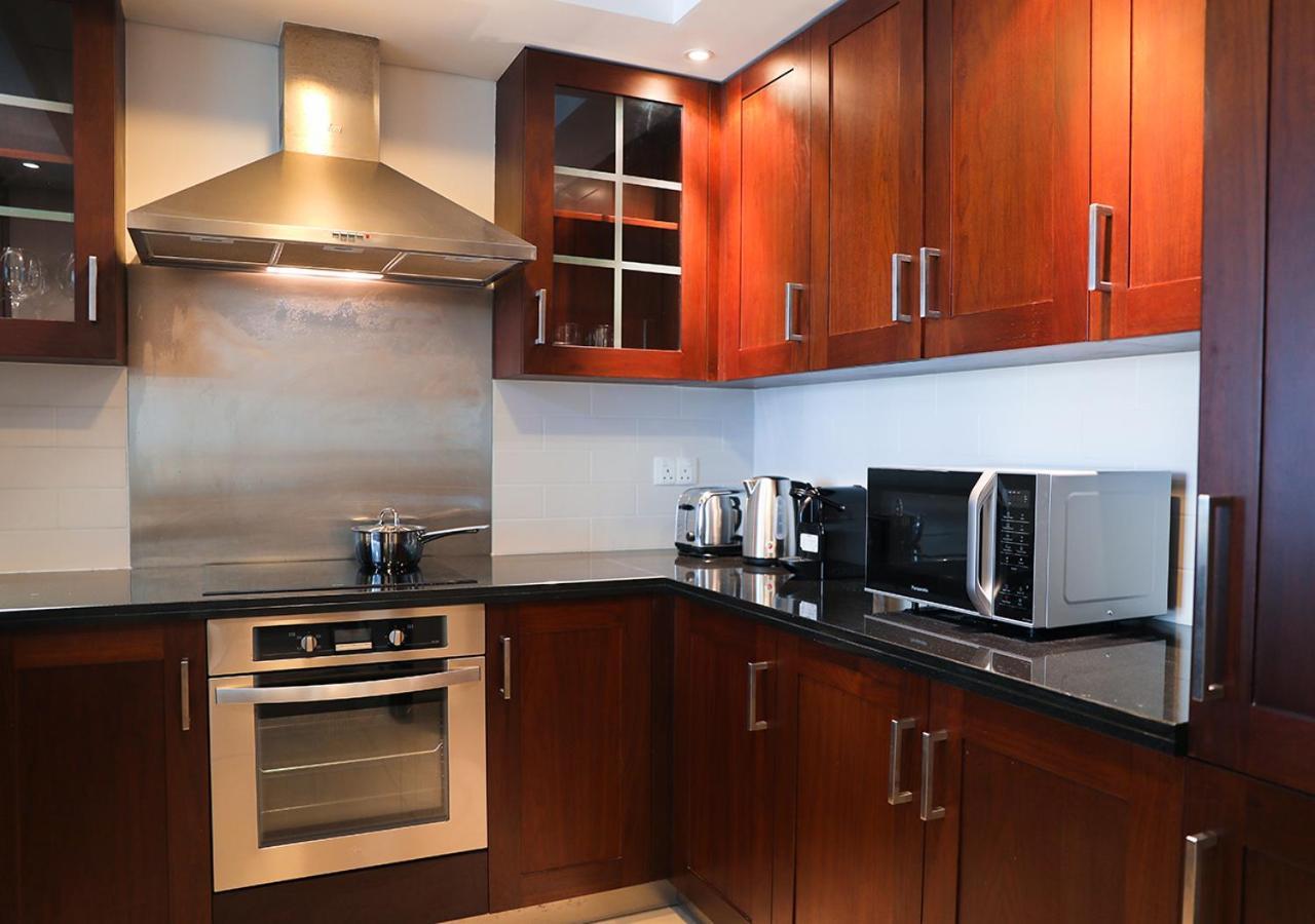Nasma Luxury Stays - Fancy Apartment With Balcony Near Burj Khalifa Дубай Екстериор снимка