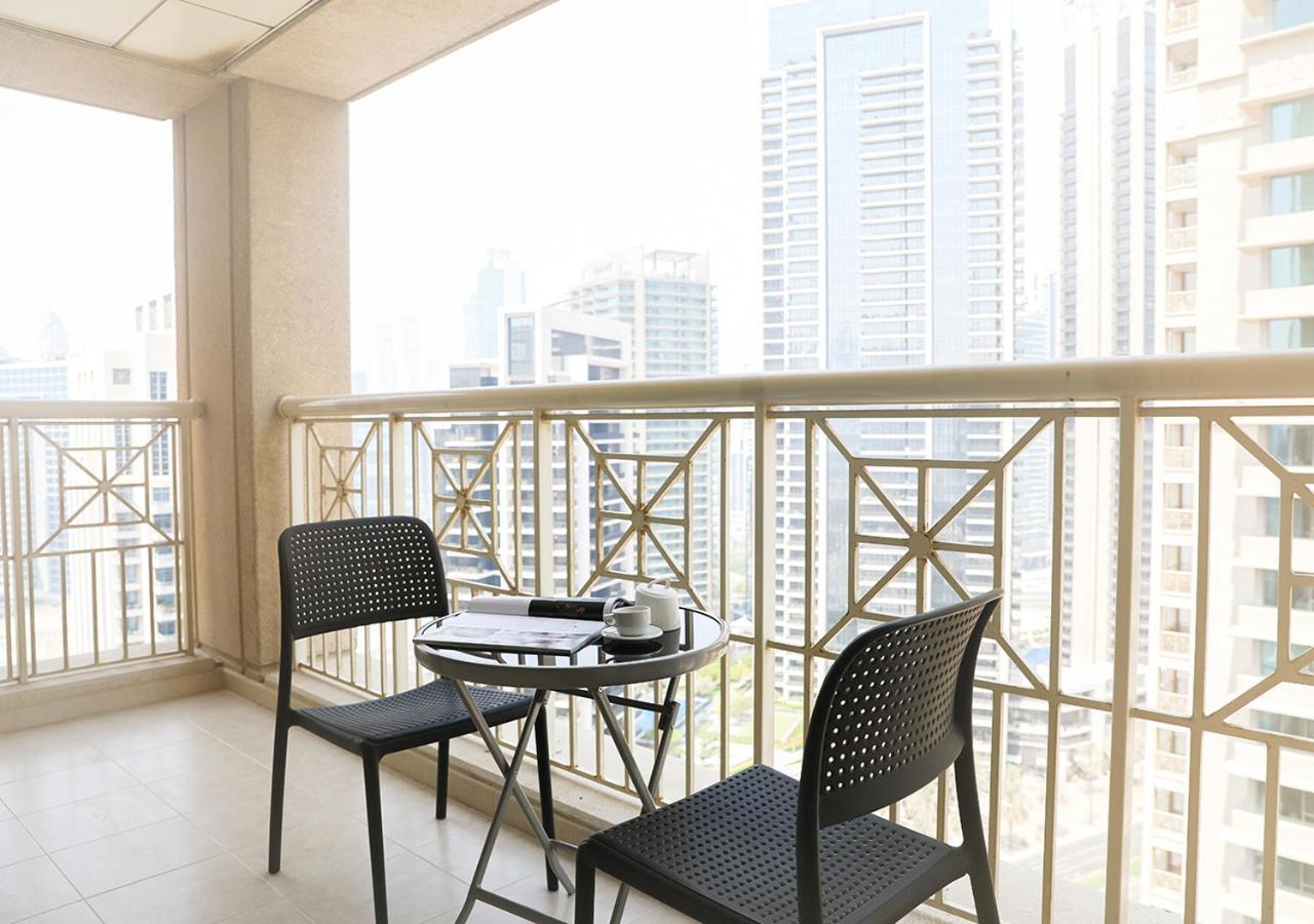 Nasma Luxury Stays - Fancy Apartment With Balcony Near Burj Khalifa Дубай Екстериор снимка