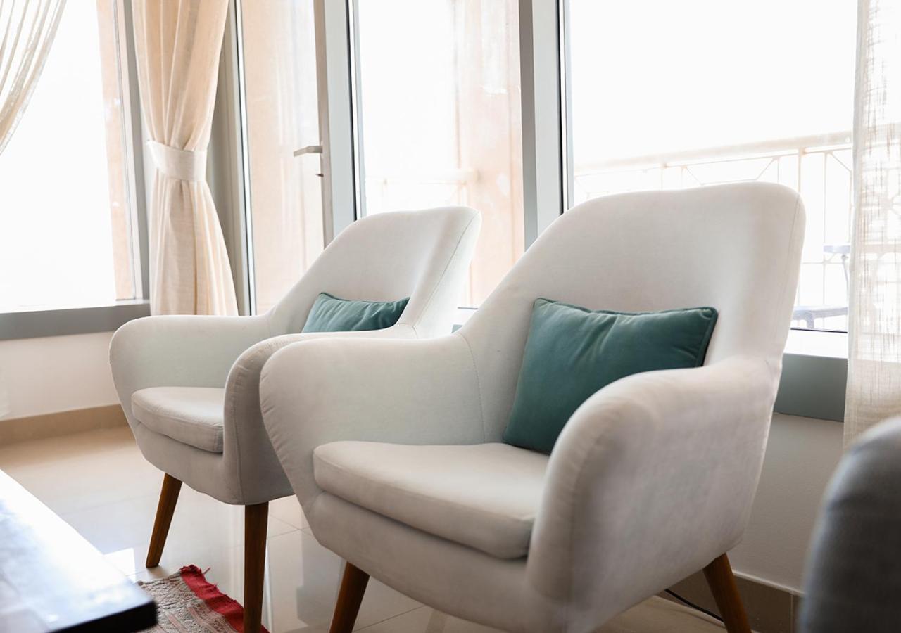 Nasma Luxury Stays - Fancy Apartment With Balcony Near Burj Khalifa Дубай Екстериор снимка