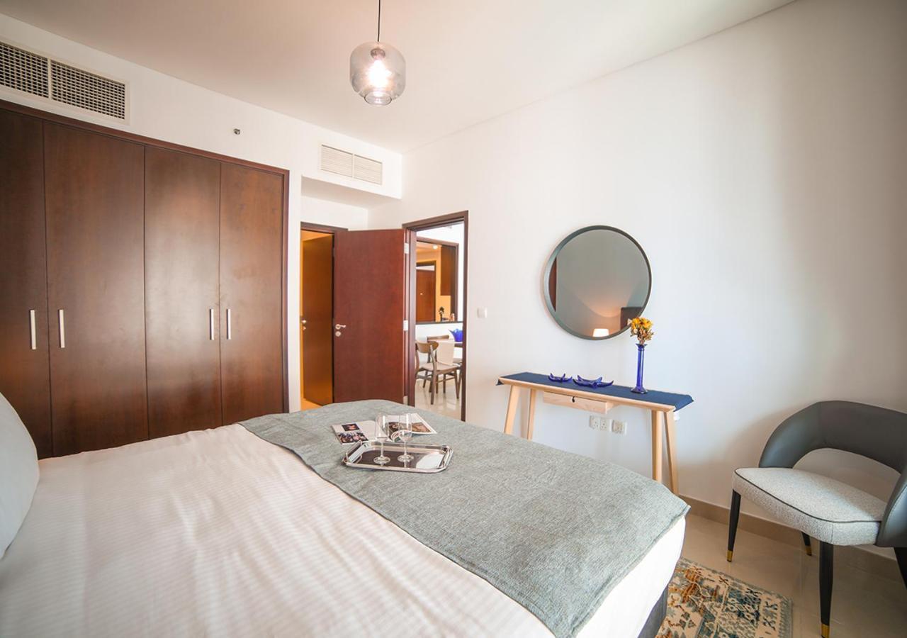 Nasma Luxury Stays - Fancy Apartment With Balcony Near Burj Khalifa Дубай Екстериор снимка