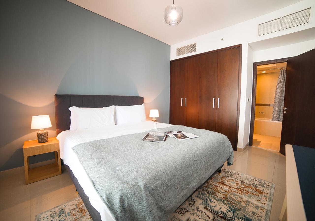 Nasma Luxury Stays - Fancy Apartment With Balcony Near Burj Khalifa Дубай Екстериор снимка